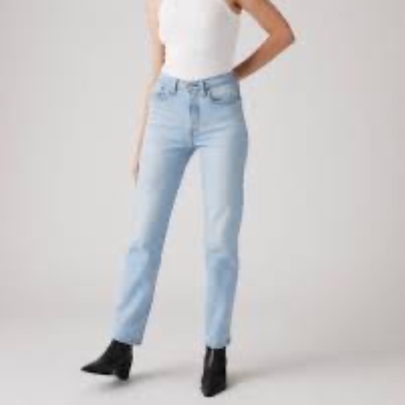Levi’s with Premium Big E Straight Jeans Women’s Size 24x30 - Picture 1 of 14